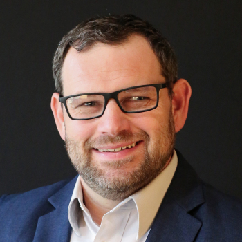 Stu Schneider Headshot 